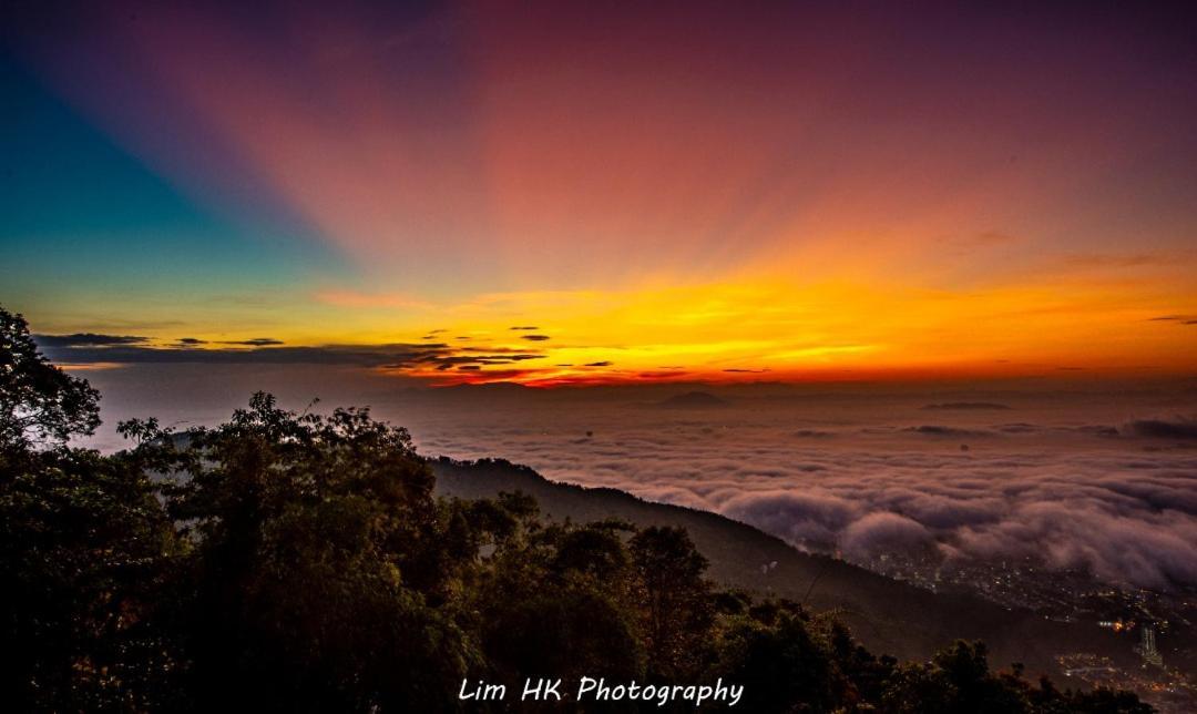 Hickory Penang Hill Hotel Ayer Itam ภายนอก รูปภาพ
